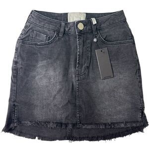 One Teaspoon Women's NEW Skirt Black Swan SZ 25 Frayed Hemline High Waist‎